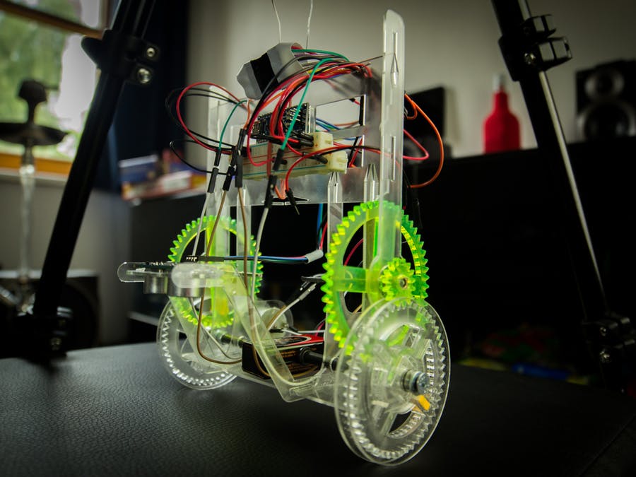 ساخت ربات robot